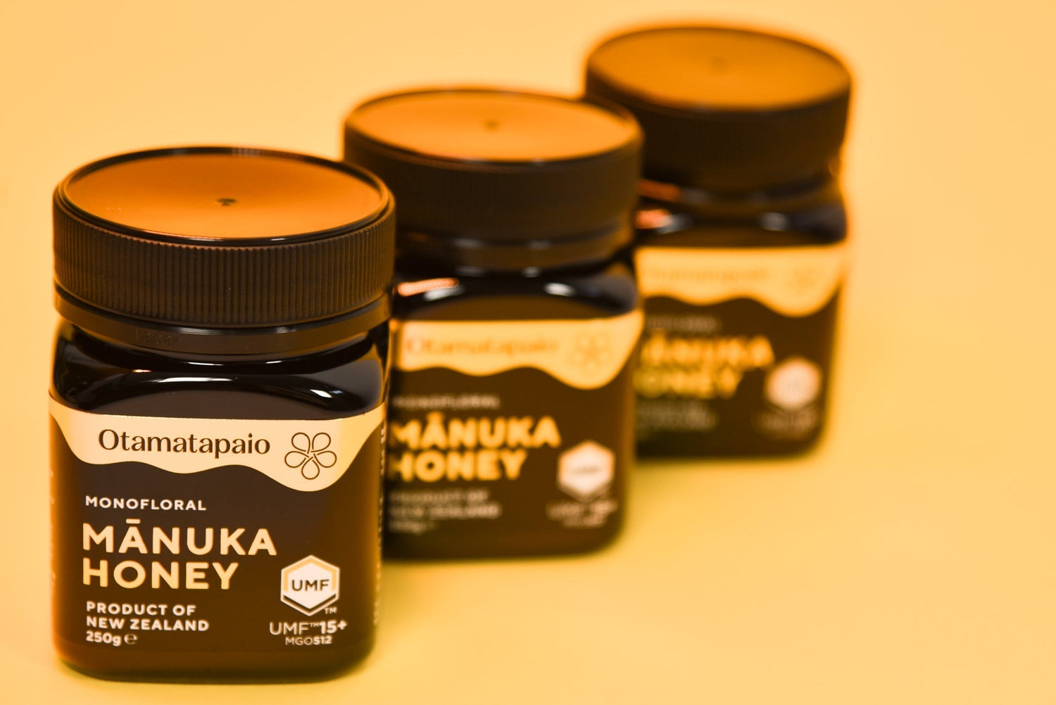 Manuka honey vs. other honeys: what's the difference?